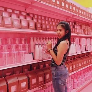 Meet your Posher, Sudarat